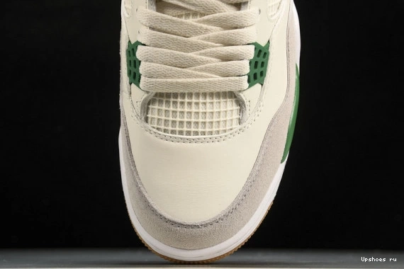 SB  Retro  Jordan  4 DR5415-103 DR5415-103 Green Pine 0520